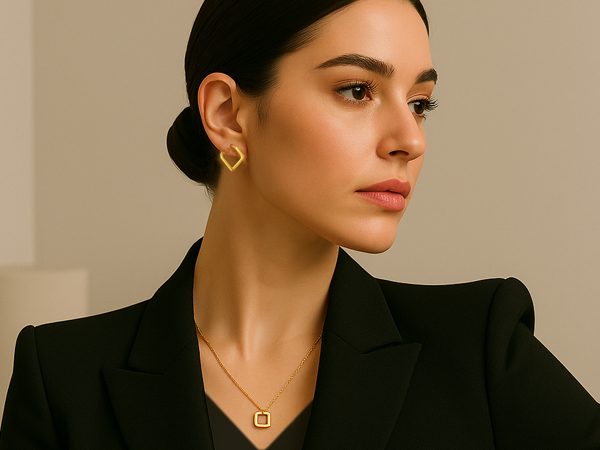 گوشواره طلا ۱۸ عیار مدل لوزی مدرن
