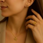 نیم ست طلا پاپیون سبک