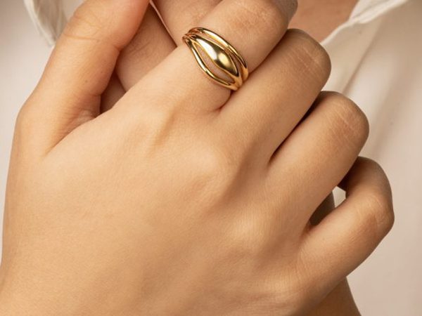 انگشتر طلا ۱۸ عیار مدل موج سه لاین