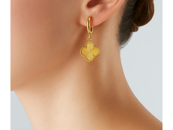 گوشواره طلا ۱۸ عیار مدل ونکلیف تراش